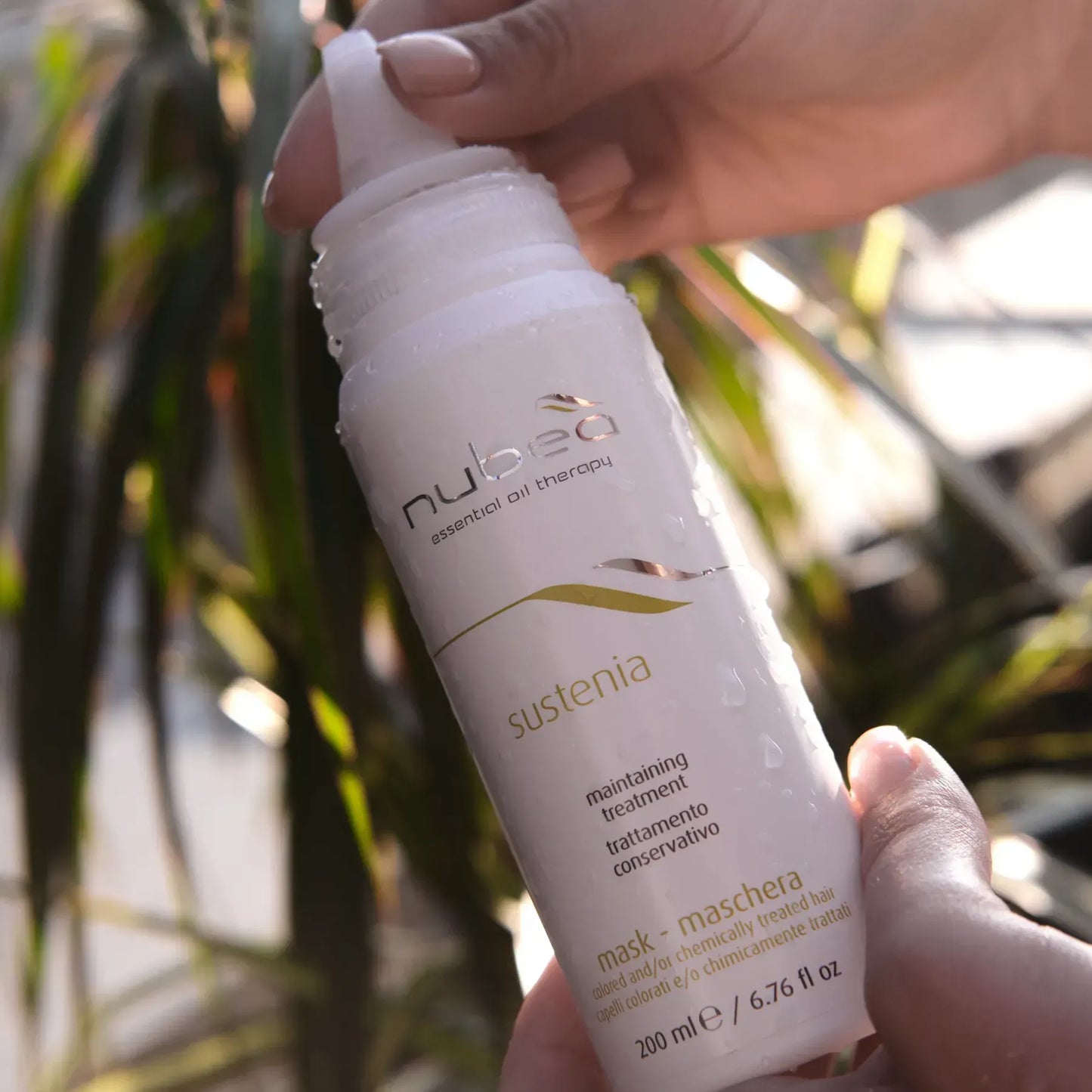 Маска для фарбованого/освітленого волосся Nubea Sustenia