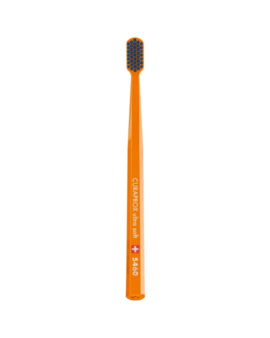 Зубна щітка Curaprox Ultra Soft, d 0,10 мм (найбільш мʼяка із серії)
