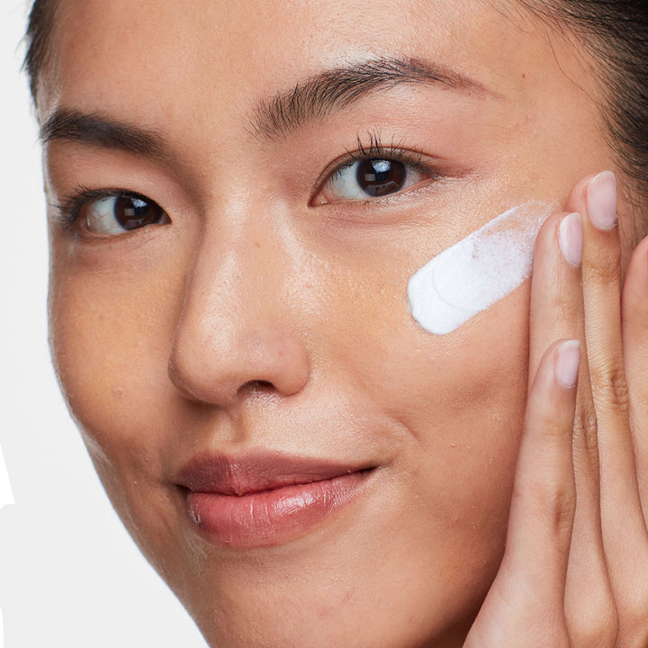 Solar Defense SPF 50 Non-Tinted – Сонцезахисний крем для обличчя