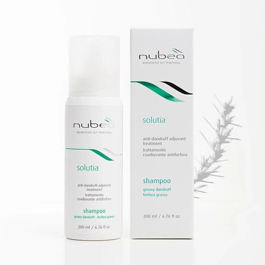 Шампунь проти жирної лупи Nubea Solutia