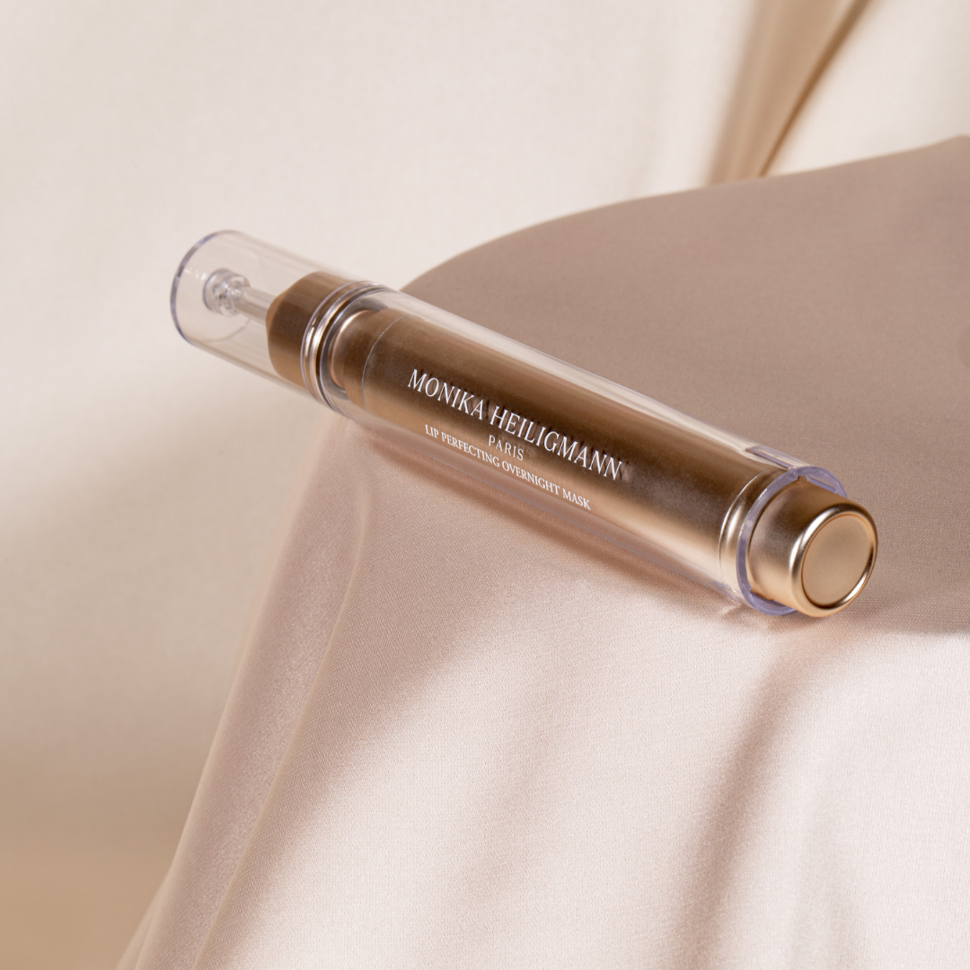 Lip Perfecting Overnight Mask / Нічна маска для покращення стану губ