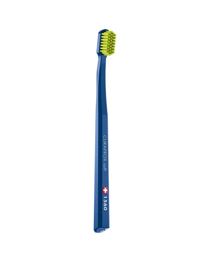 Зубна щітка Curaprox Soft, D 0,15 мм (найжорсткіша з серії)